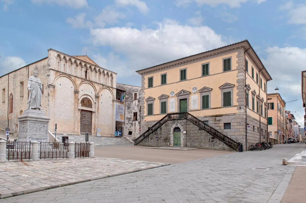 Art&Living Apartment Pietrasanta Italy